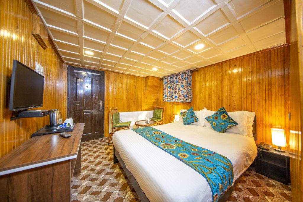 Best rooms in gulmarg
