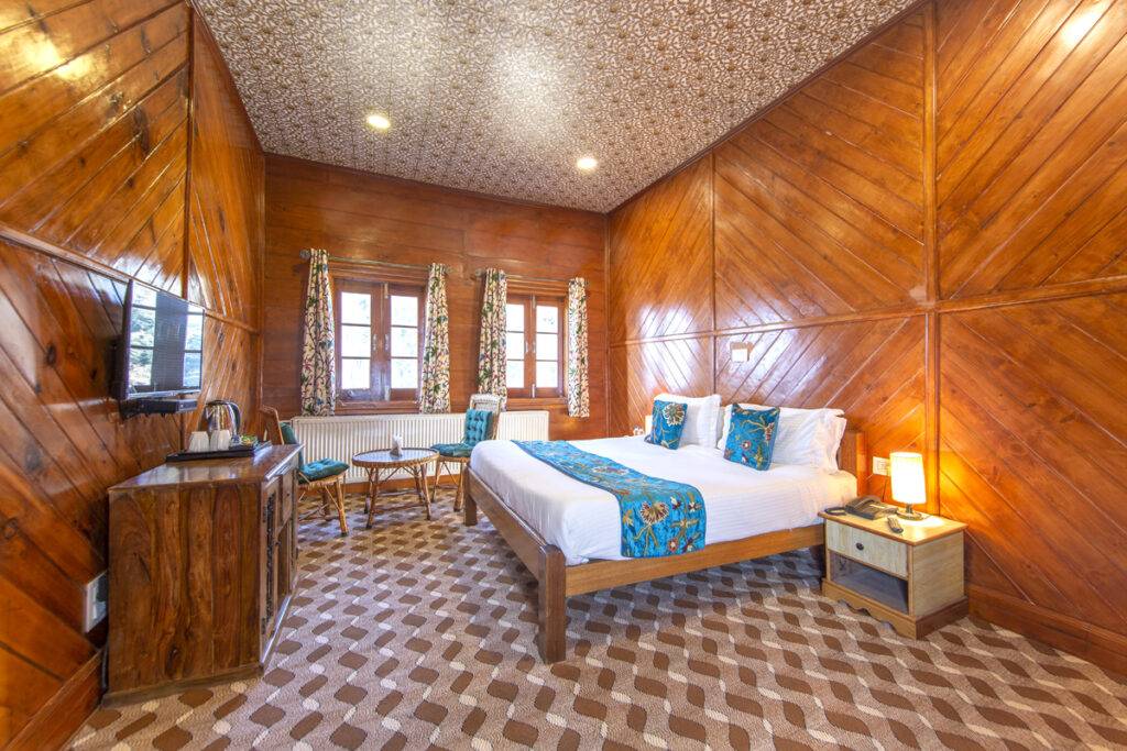 Rooms in gulmarg